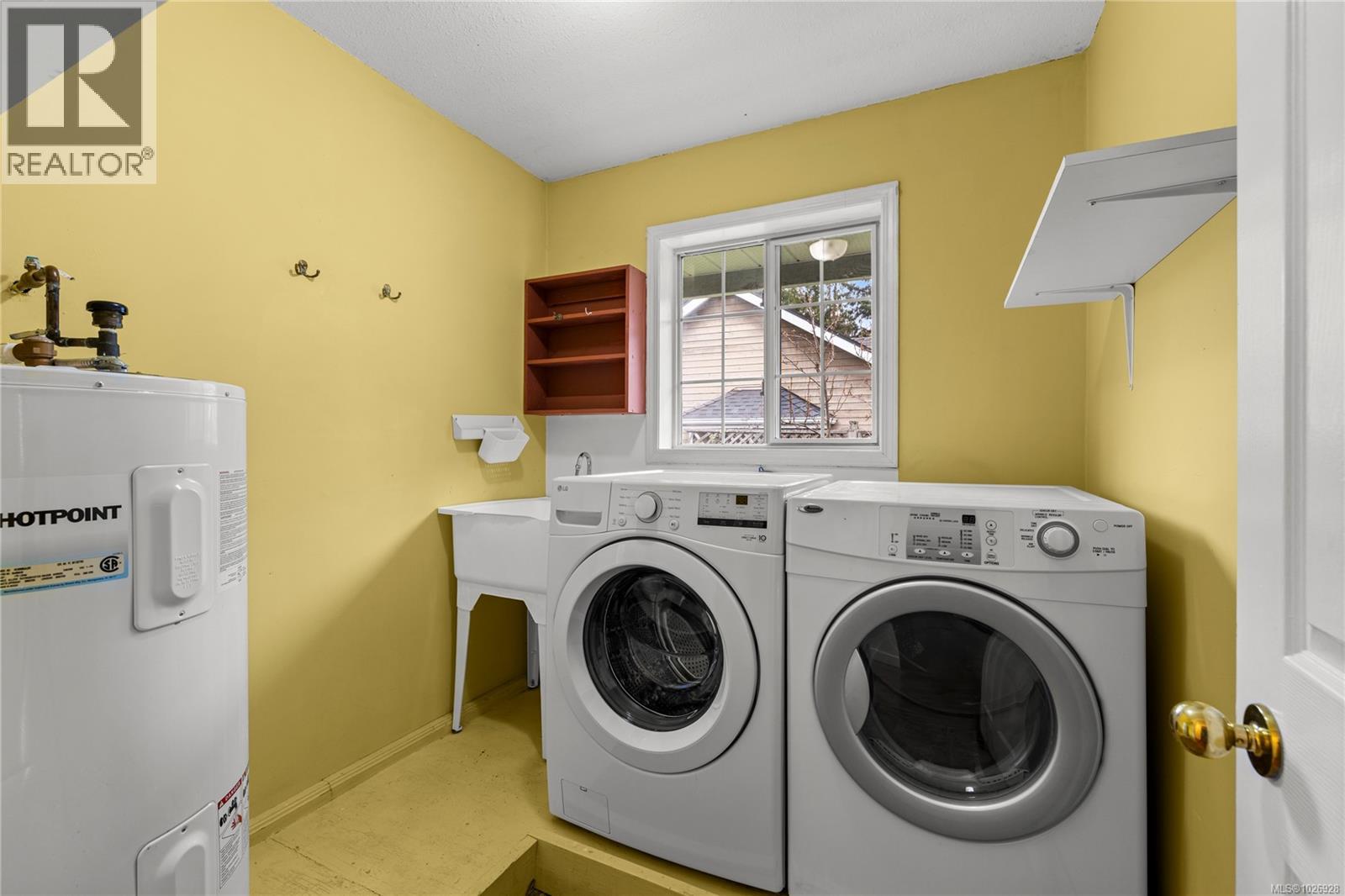 559 HOLLYWOOD RD - 21