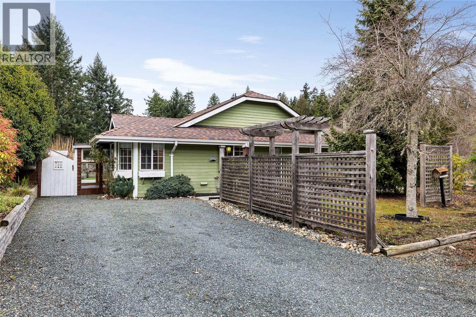 559 HOLLYWOOD RD - 23