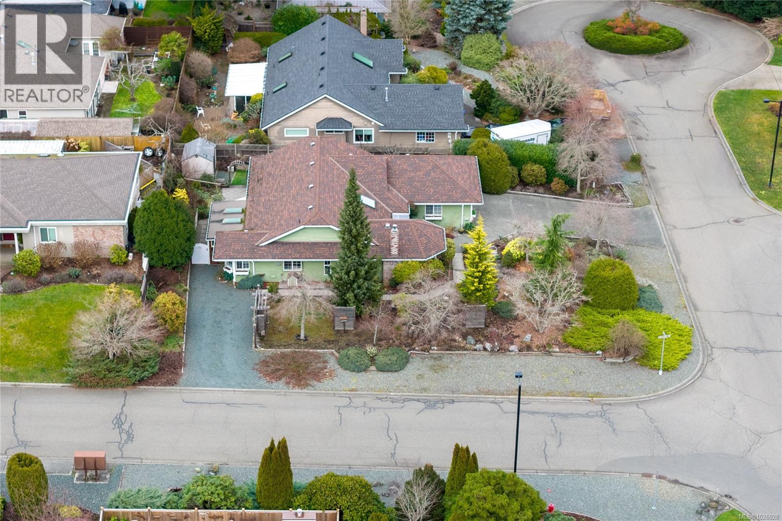 559 HOLLYWOOD RD - 27