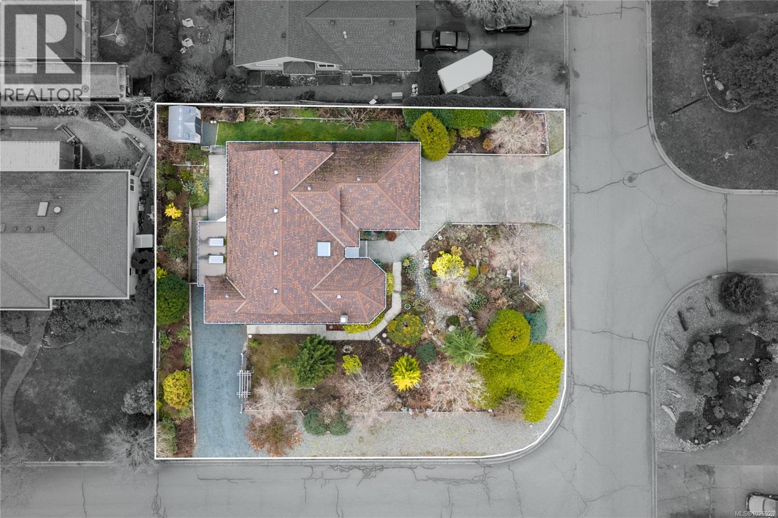 559 HOLLYWOOD RD - 28