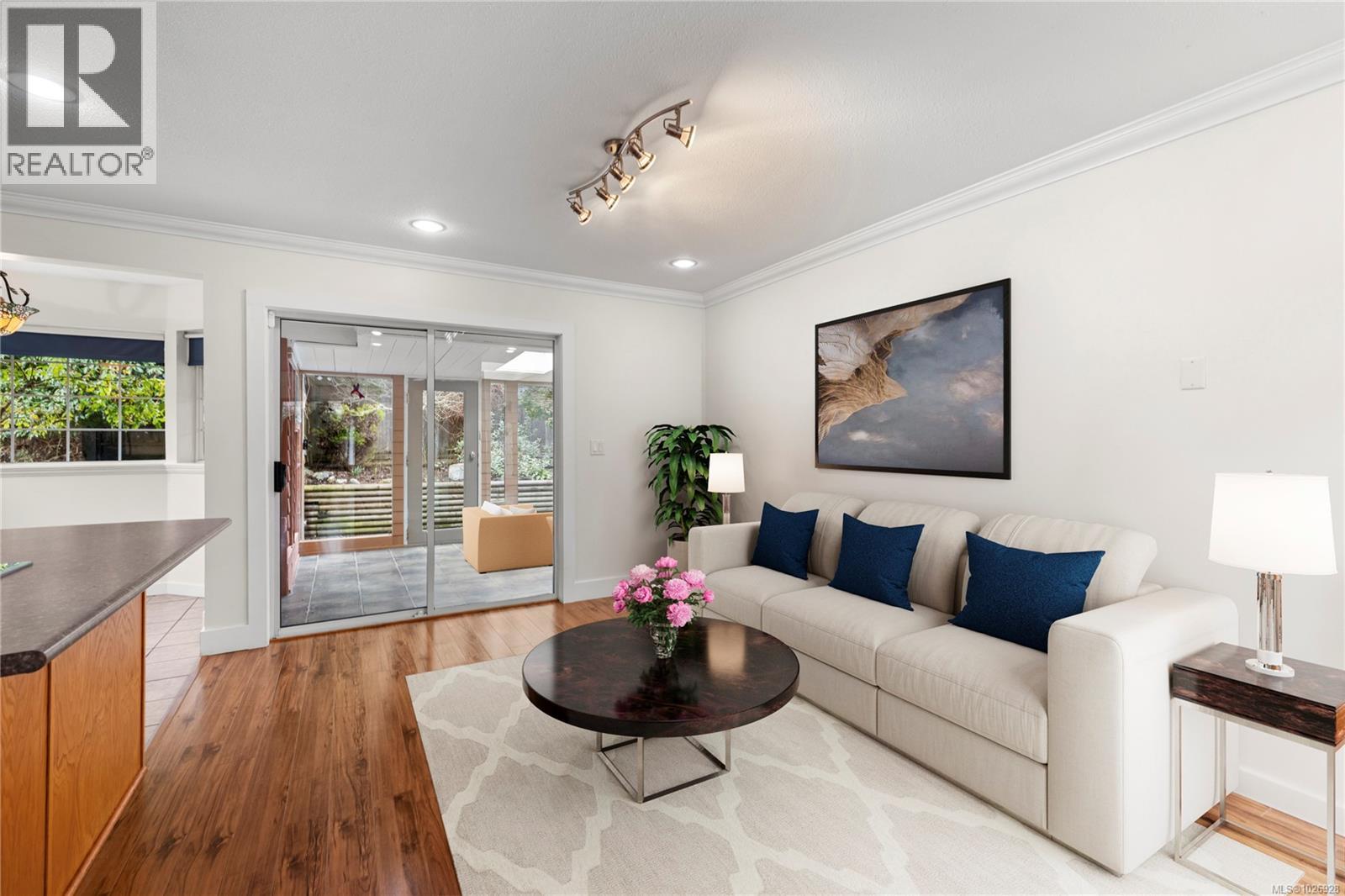 559 HOLLYWOOD RD - 8