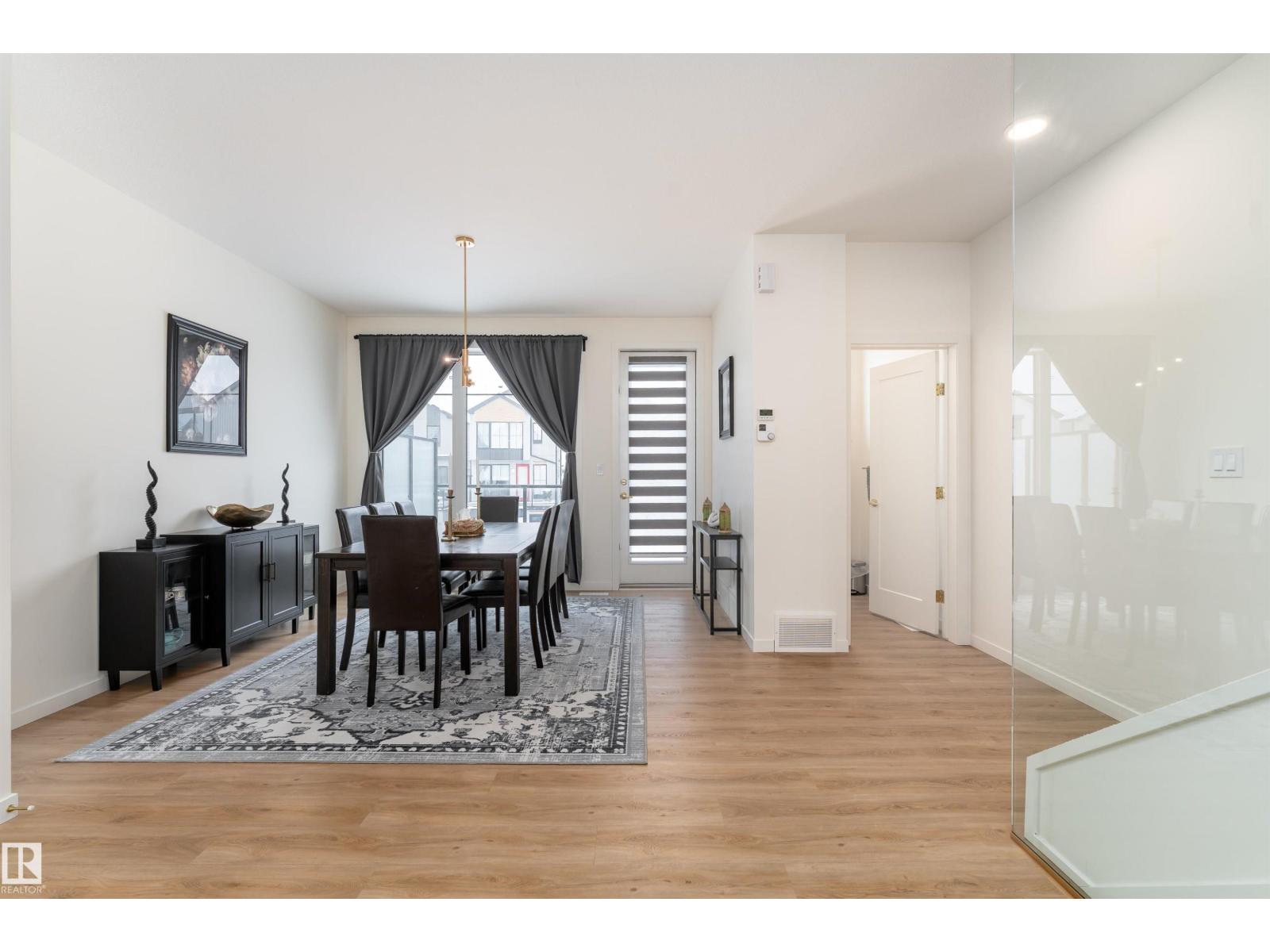 427 39 ST SW - 14