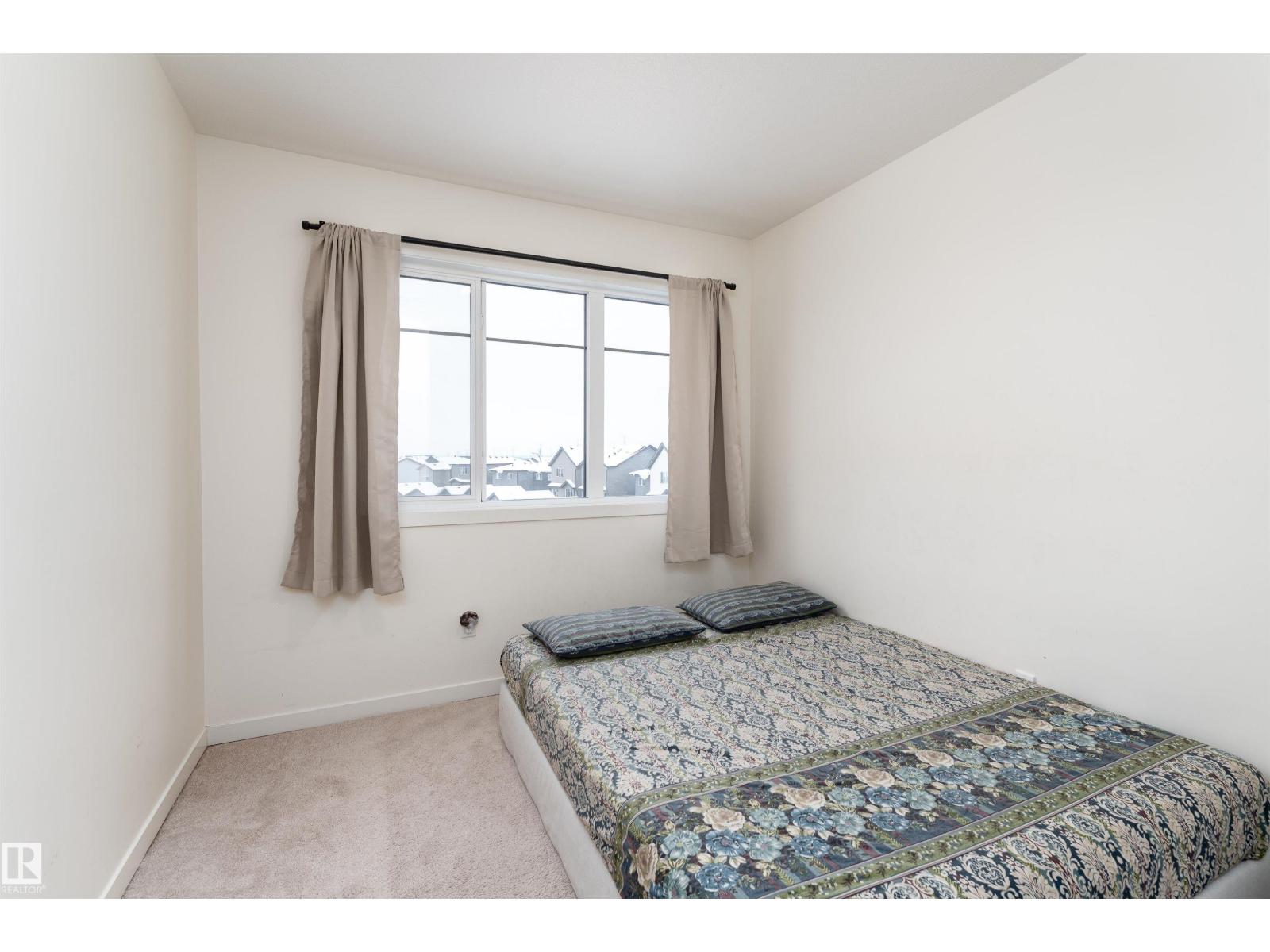 427 39 ST SW - 33
