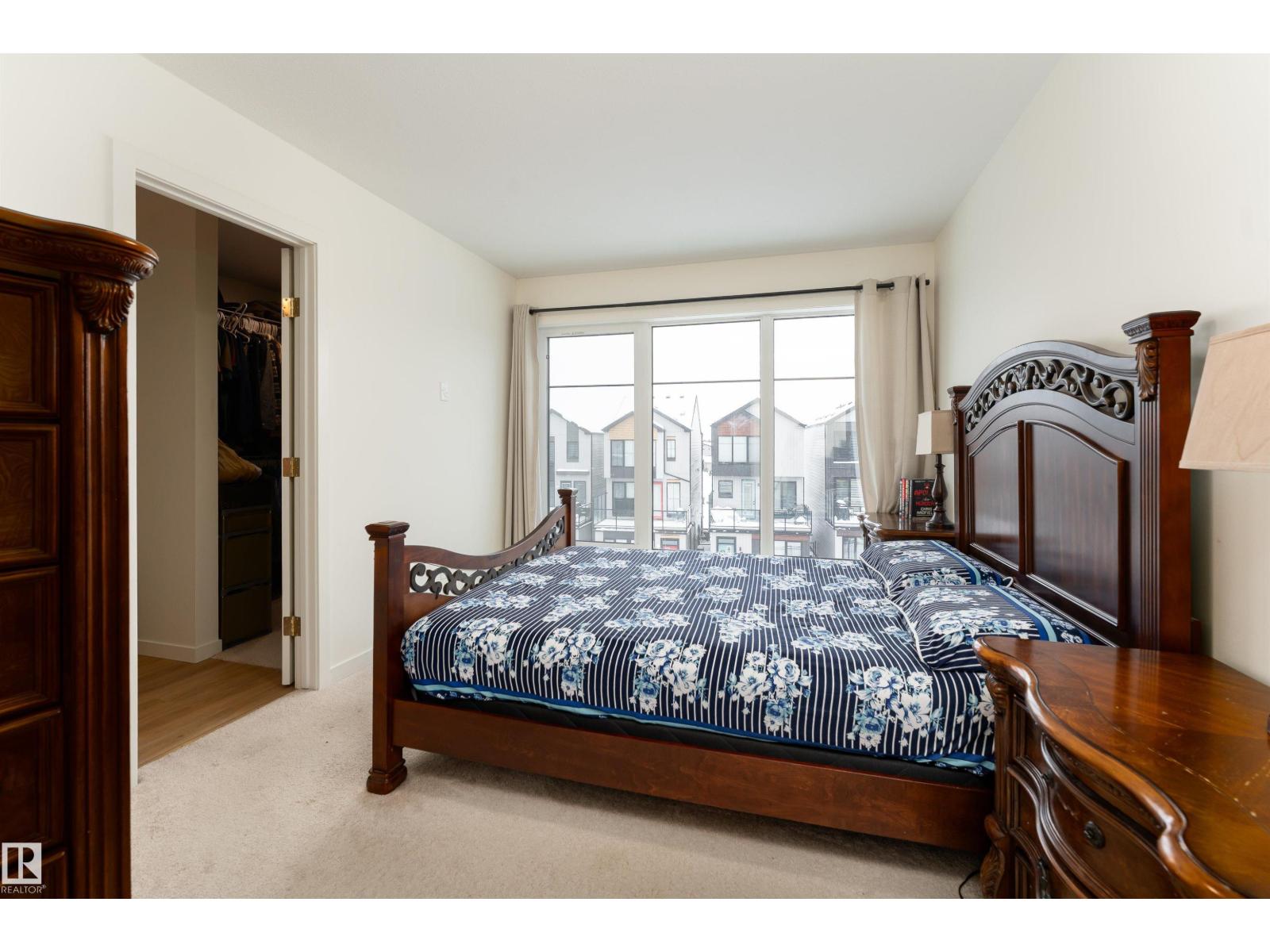 427 39 ST SW - 23