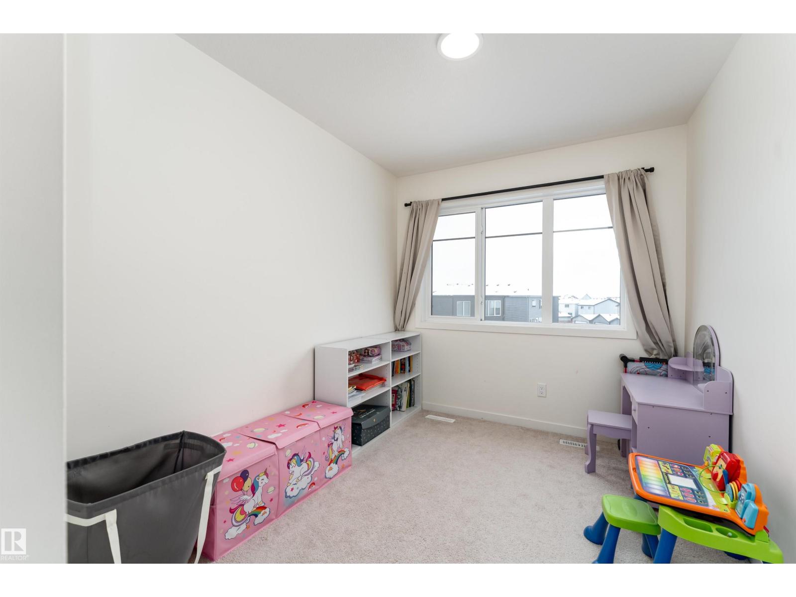 427 39 ST SW - 35