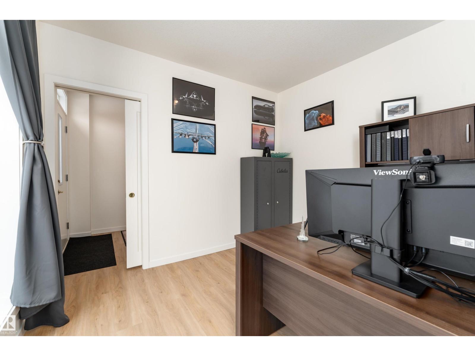 427 39 ST SW - 4