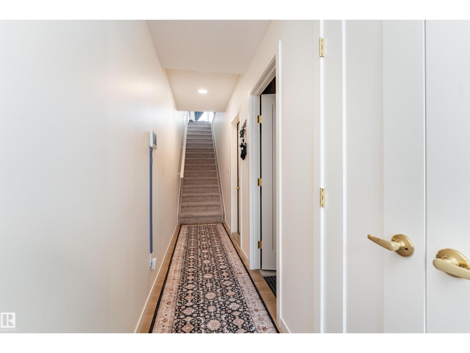 427 39 ST SW - 5