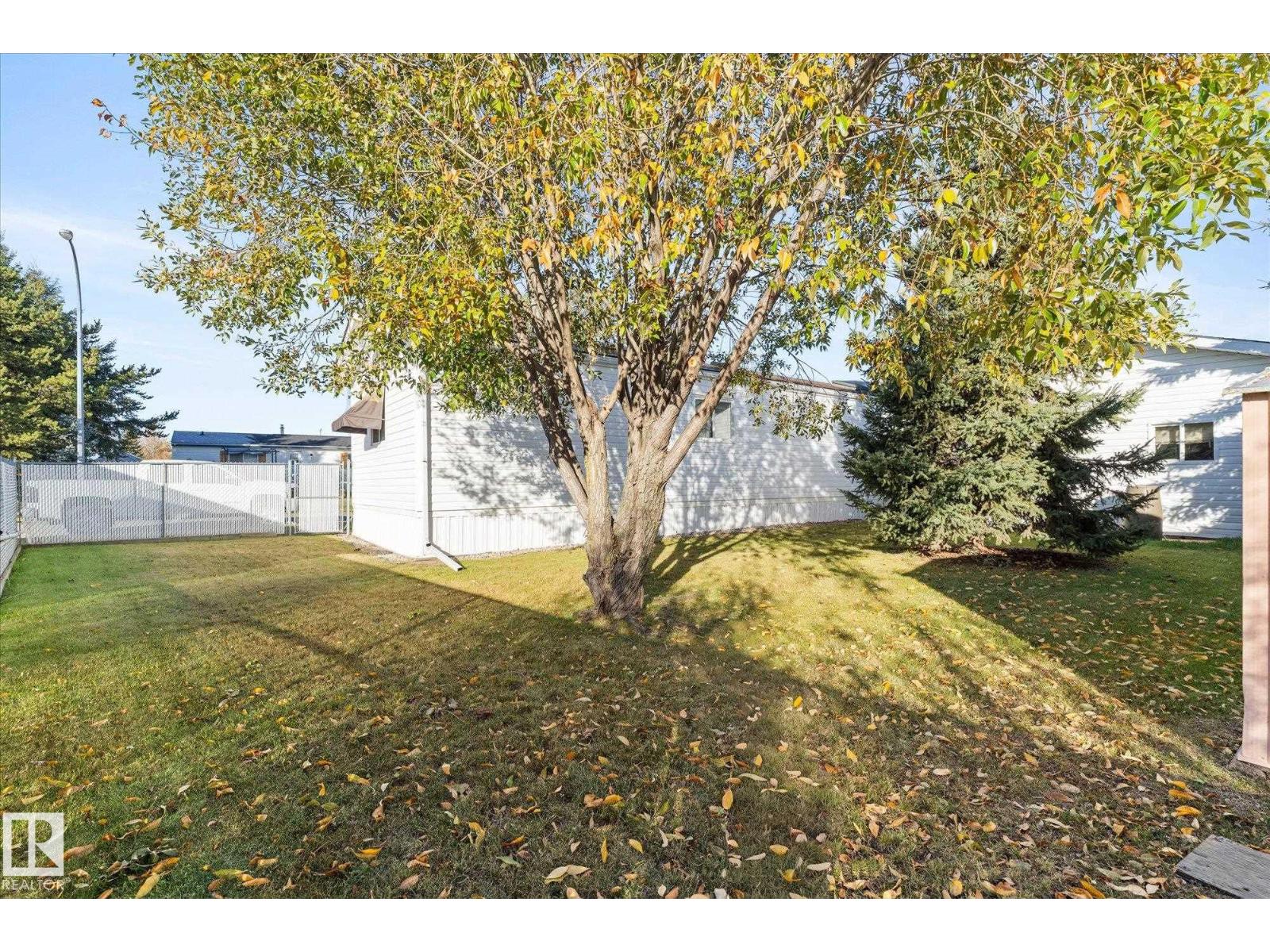 89 3400 48, Stony Plain