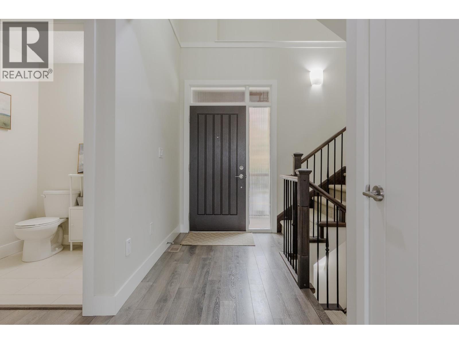 102 3458 BURKE VILLAGE Promenade - photo 2