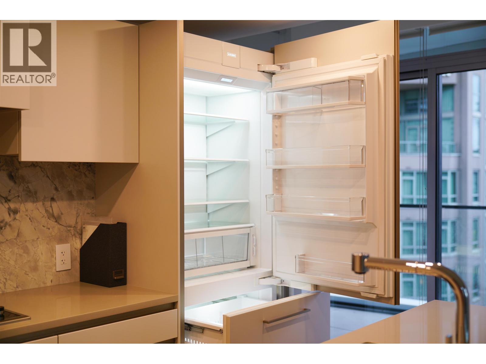 802 889 PACIFIC Street - photo 2