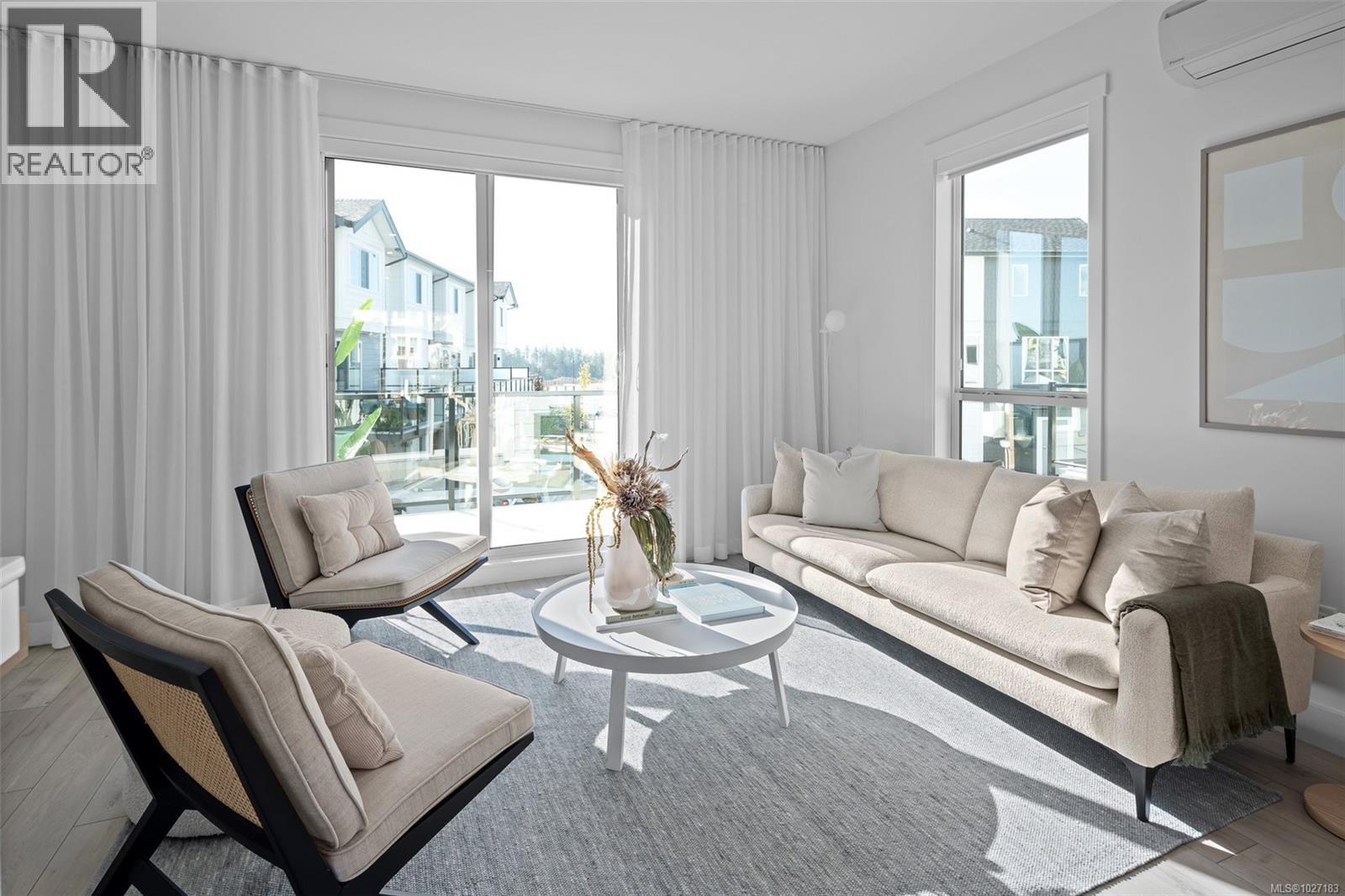 #128 368 TRADEWINDS AVE - 11