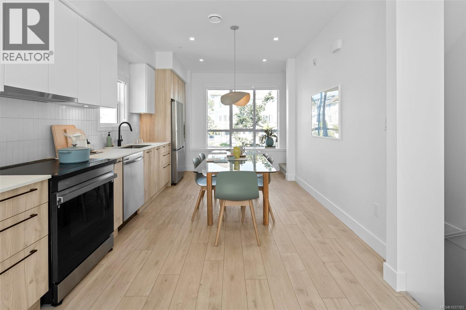 #128 368 TRADEWINDS AVE - 6