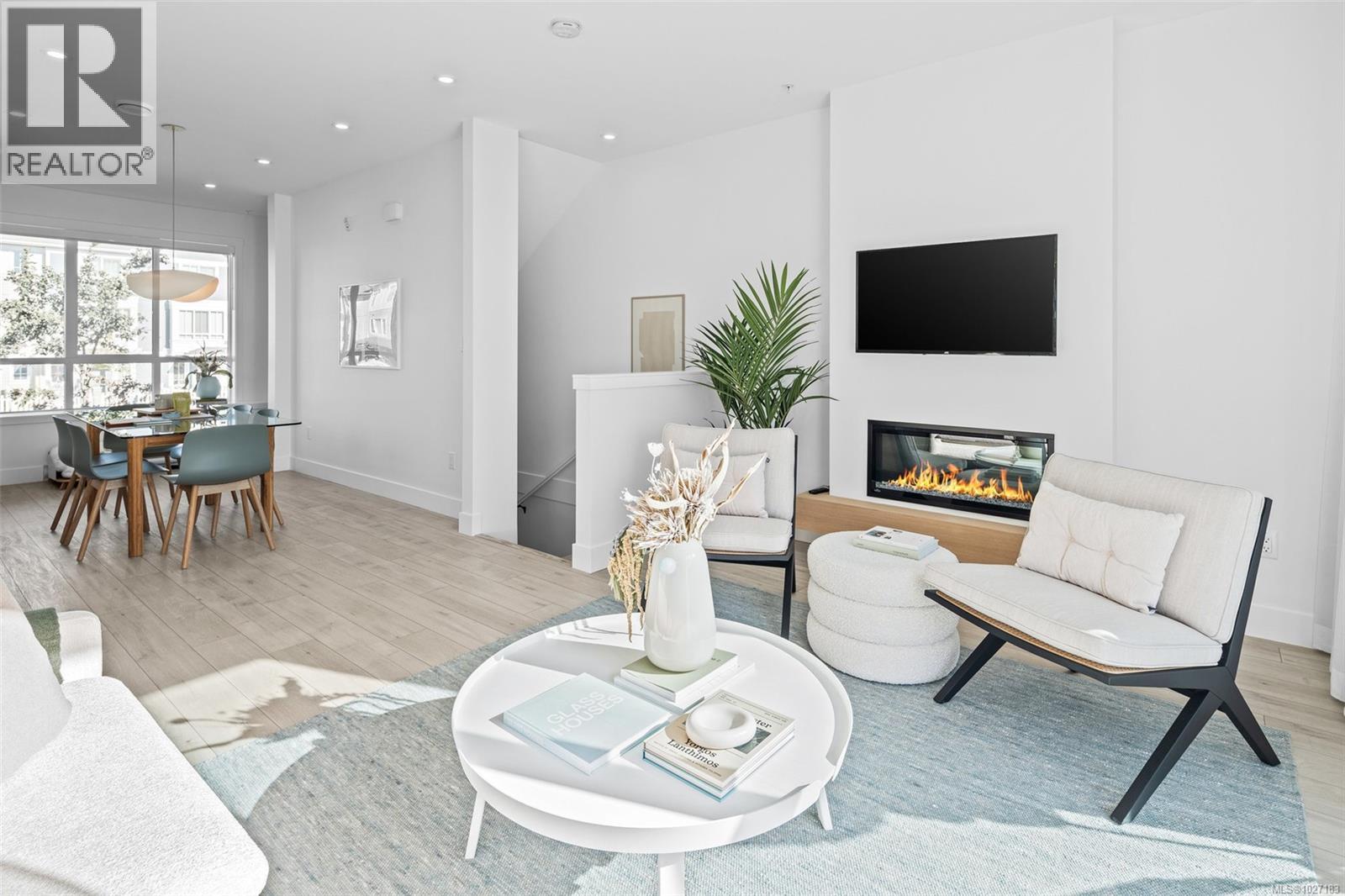 #128 368 TRADEWINDS AVE - 9