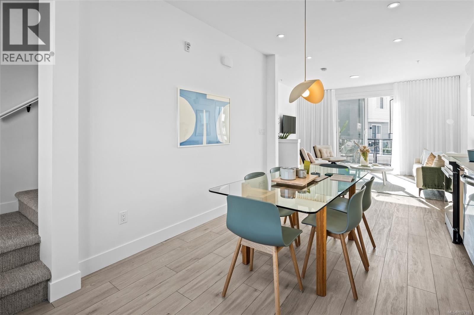 #128 368 TRADEWINDS AVE - 8