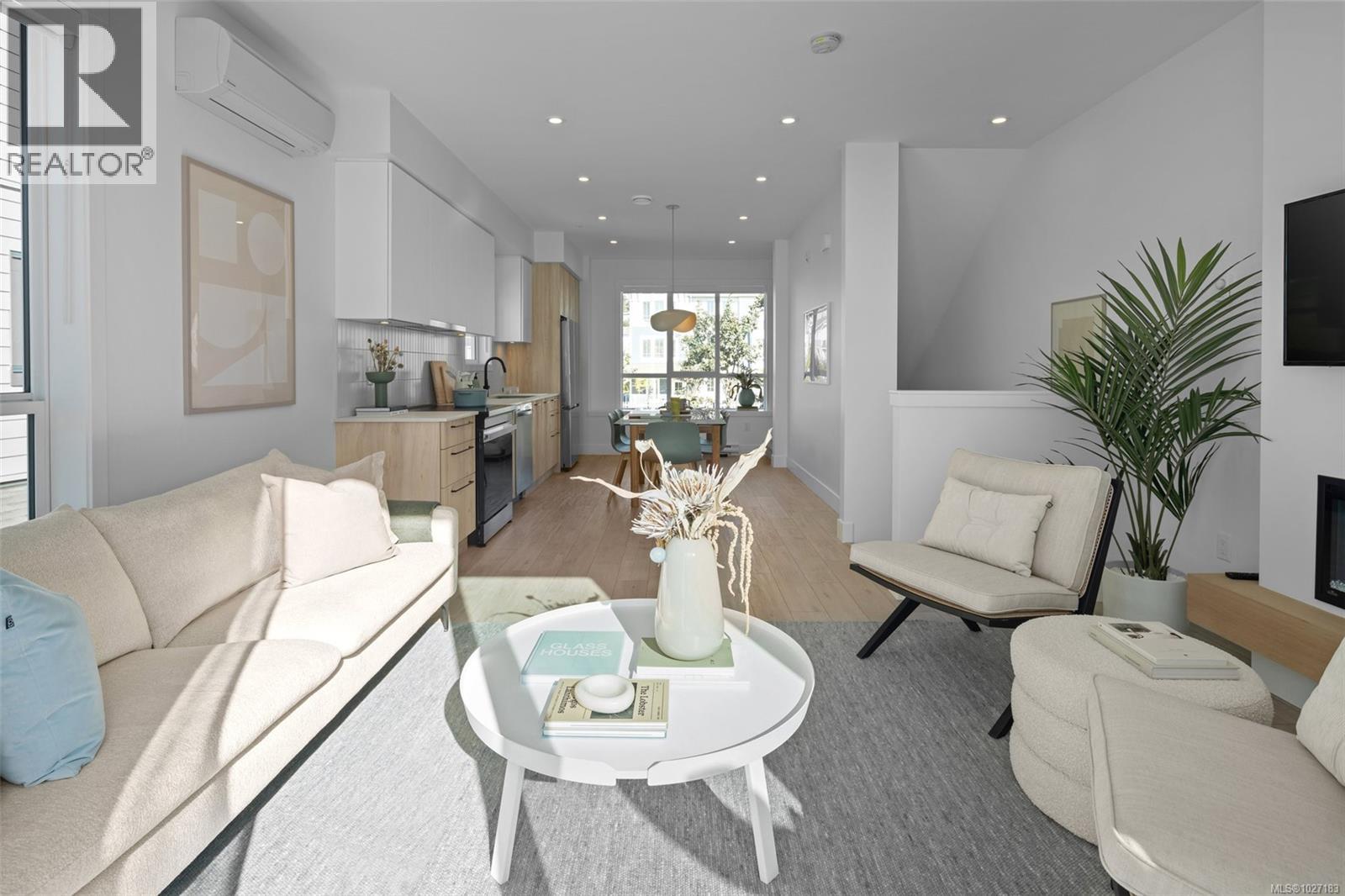 #128 368 TRADEWINDS AVE - 14