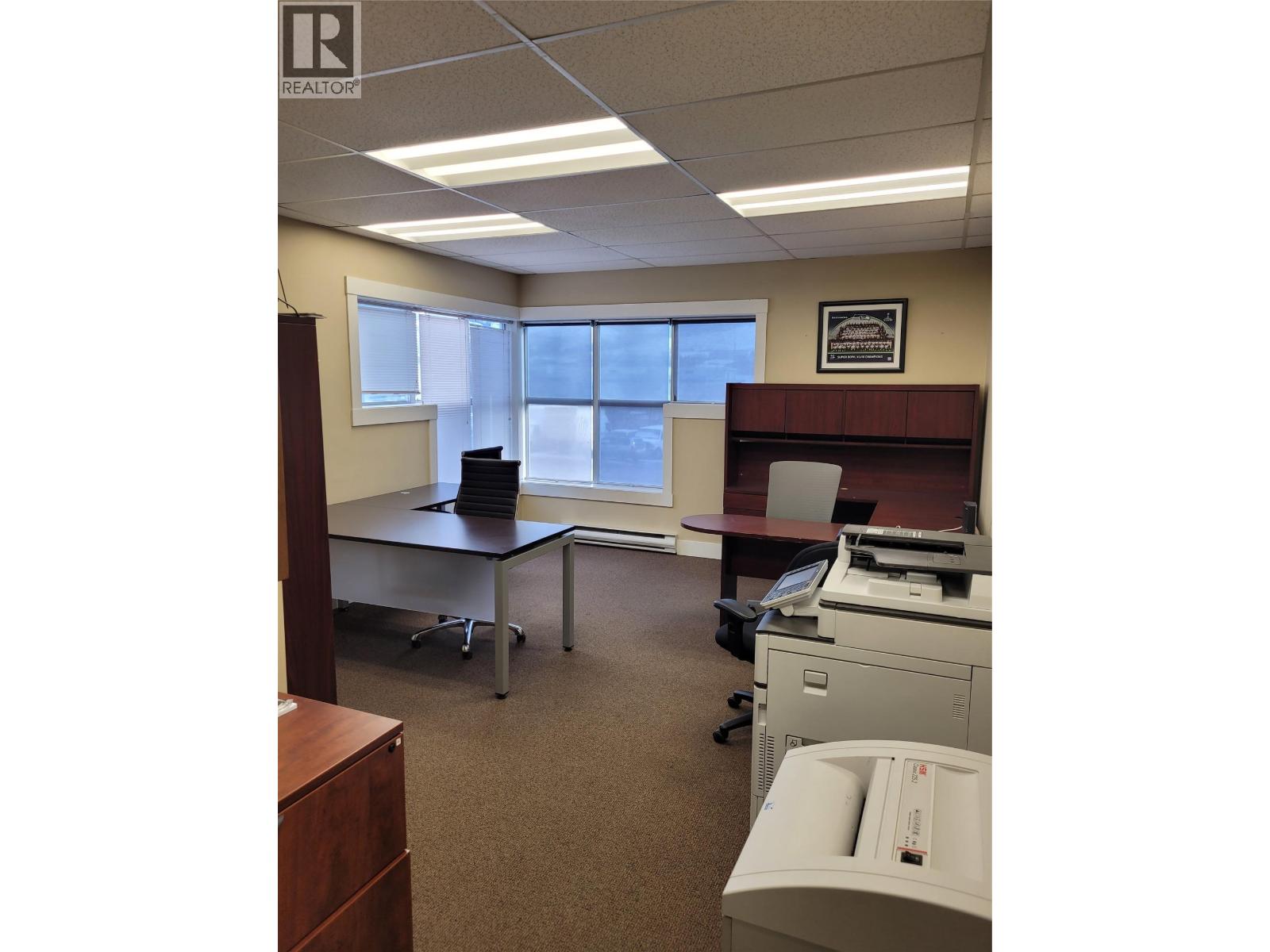 1 364 Lougheed Road, Kelowna