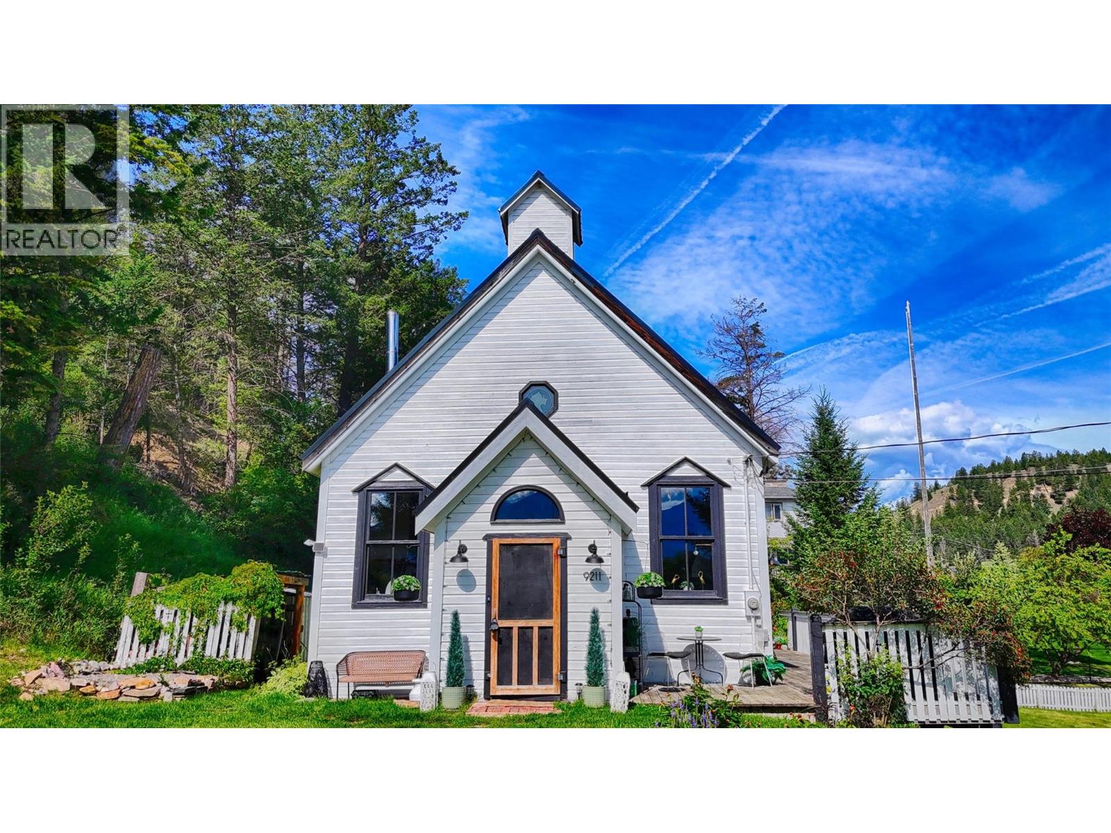 9211 WEST Avenue, Wilmer