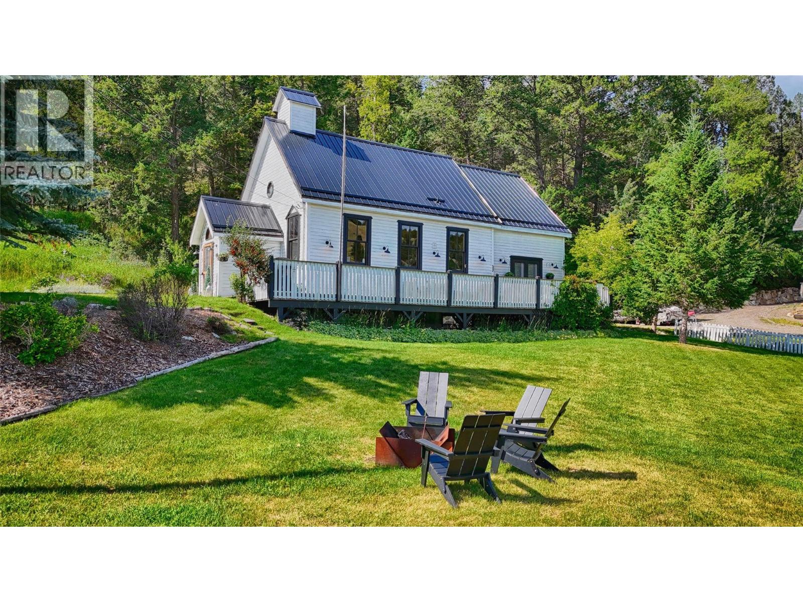 9211 WEST Avenue, Wilmer