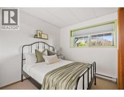 9211 West Avenue, Wilmer, BC V0A1K5 Photo 40