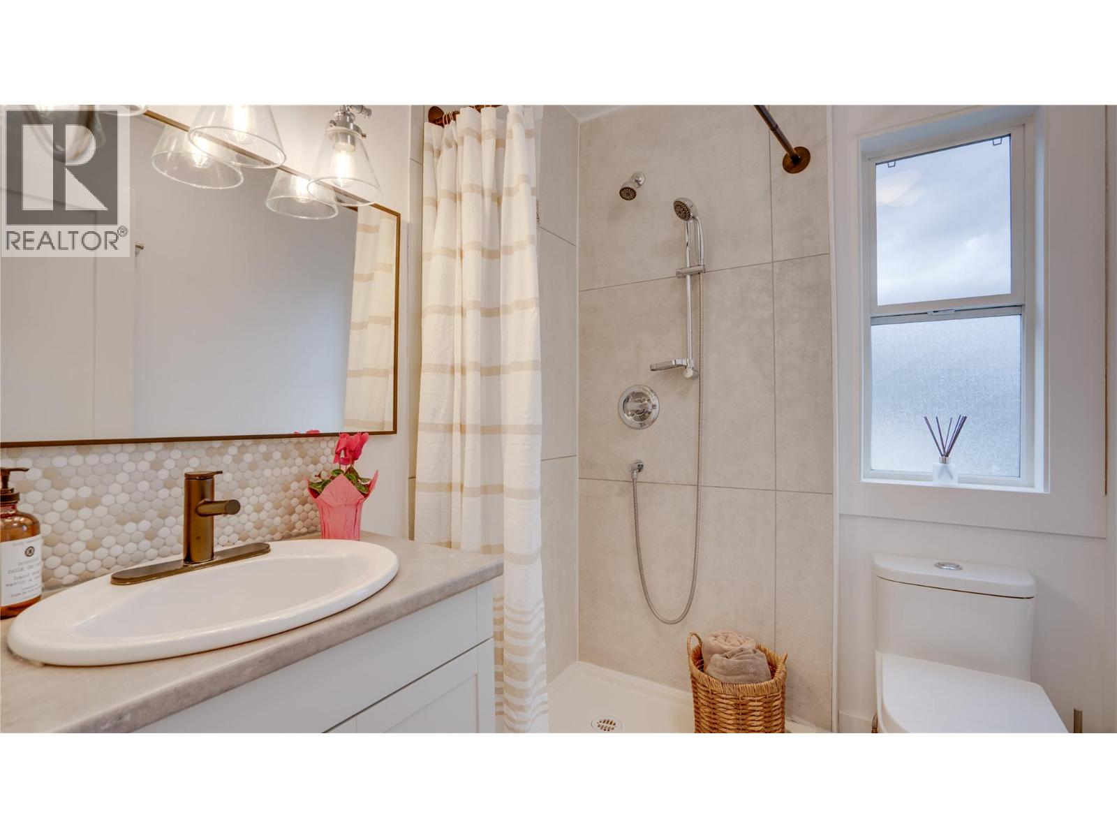 878 Deep Creek Road Unit# A, Enderby