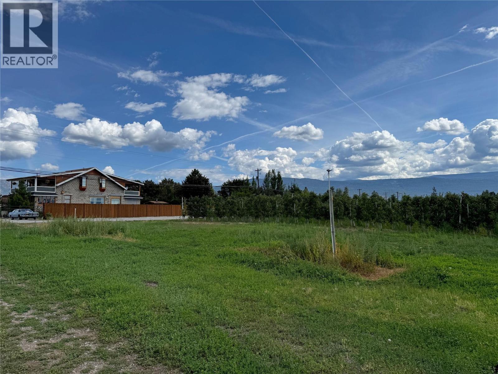 9105 Jones Flat Road, Summerland