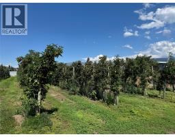  9105 Jones Flat Road, Summerland