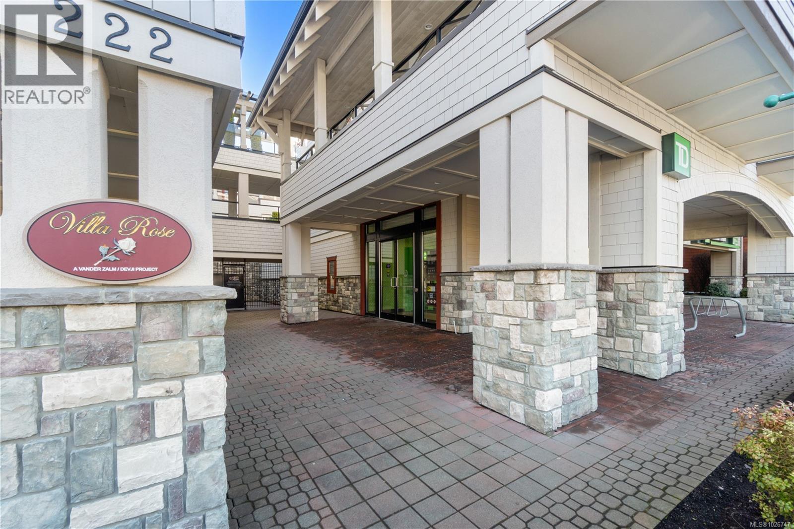 301 222 Second Ave, Qualicum Beach