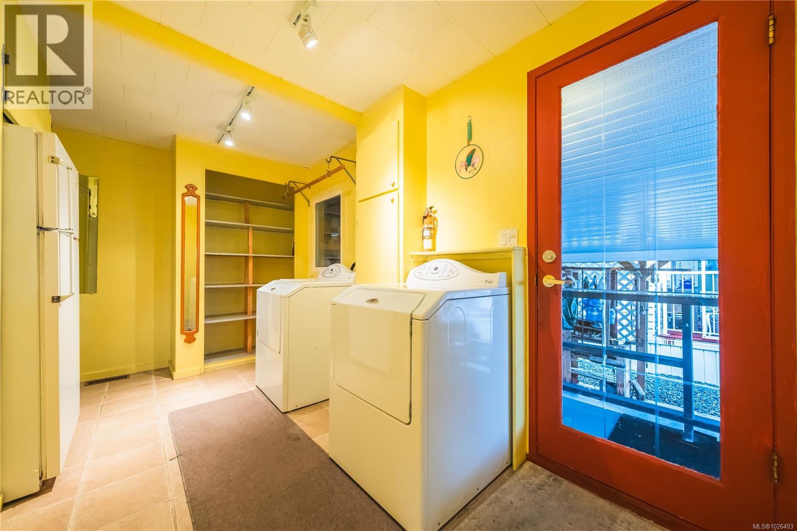 7 10980 Westdowne Rd, Ladysmith