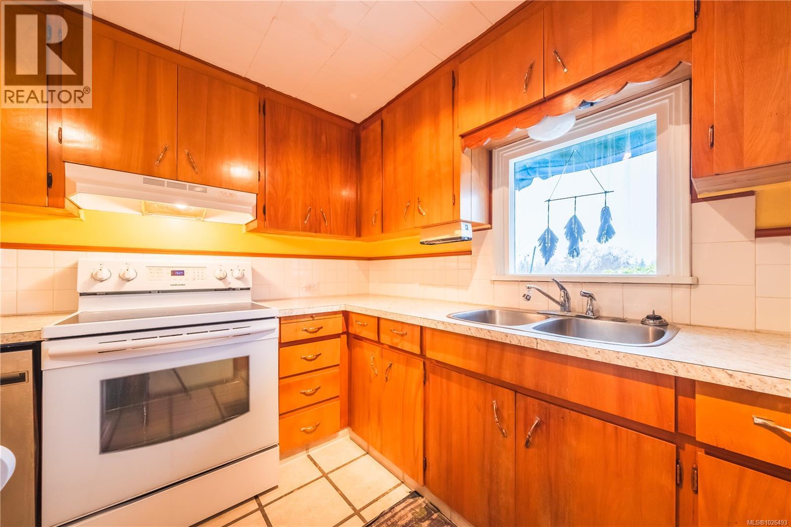 7 10980 Westdowne Rd, Ladysmith