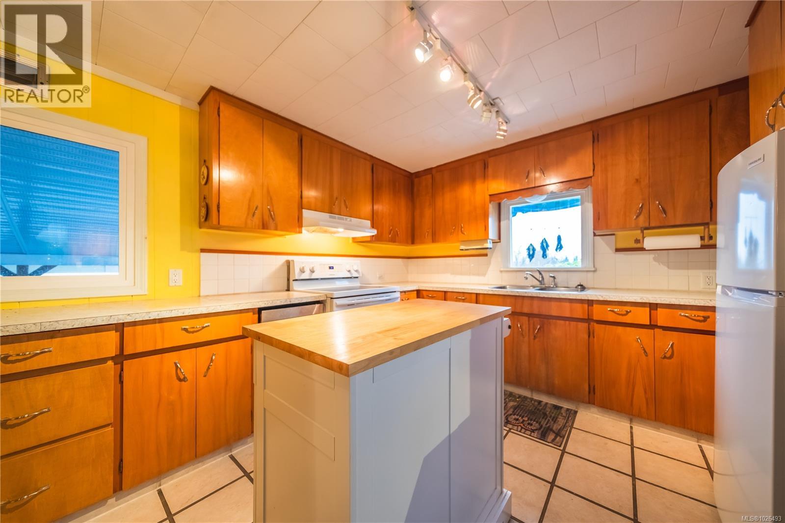 7 10980 Westdowne Rd, Ladysmith