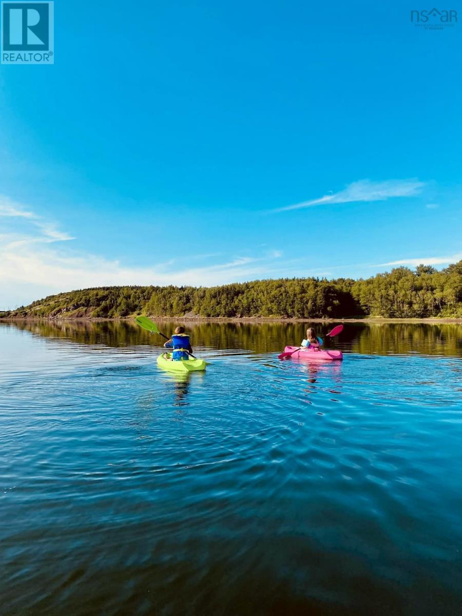 Property 30 of 33 of 1279 MACGARRY ROAD