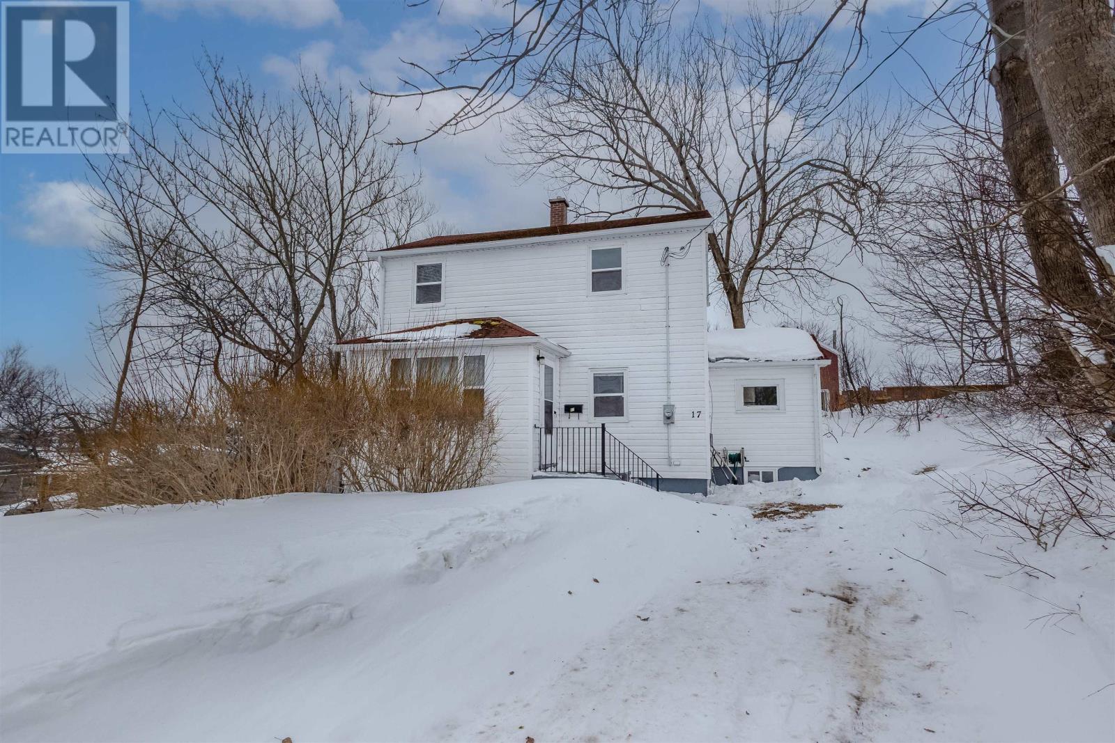 Property photo of 17 Fulton Avenue