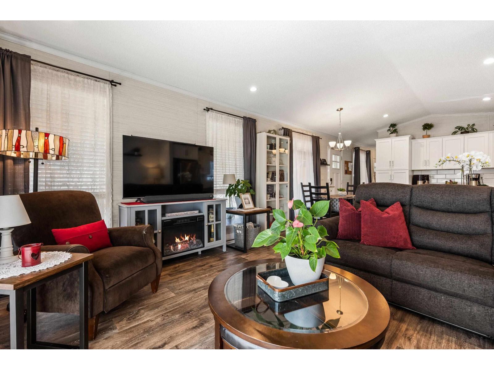 26 6035 VEDDER ROAD, Sardis South, Chilliwack