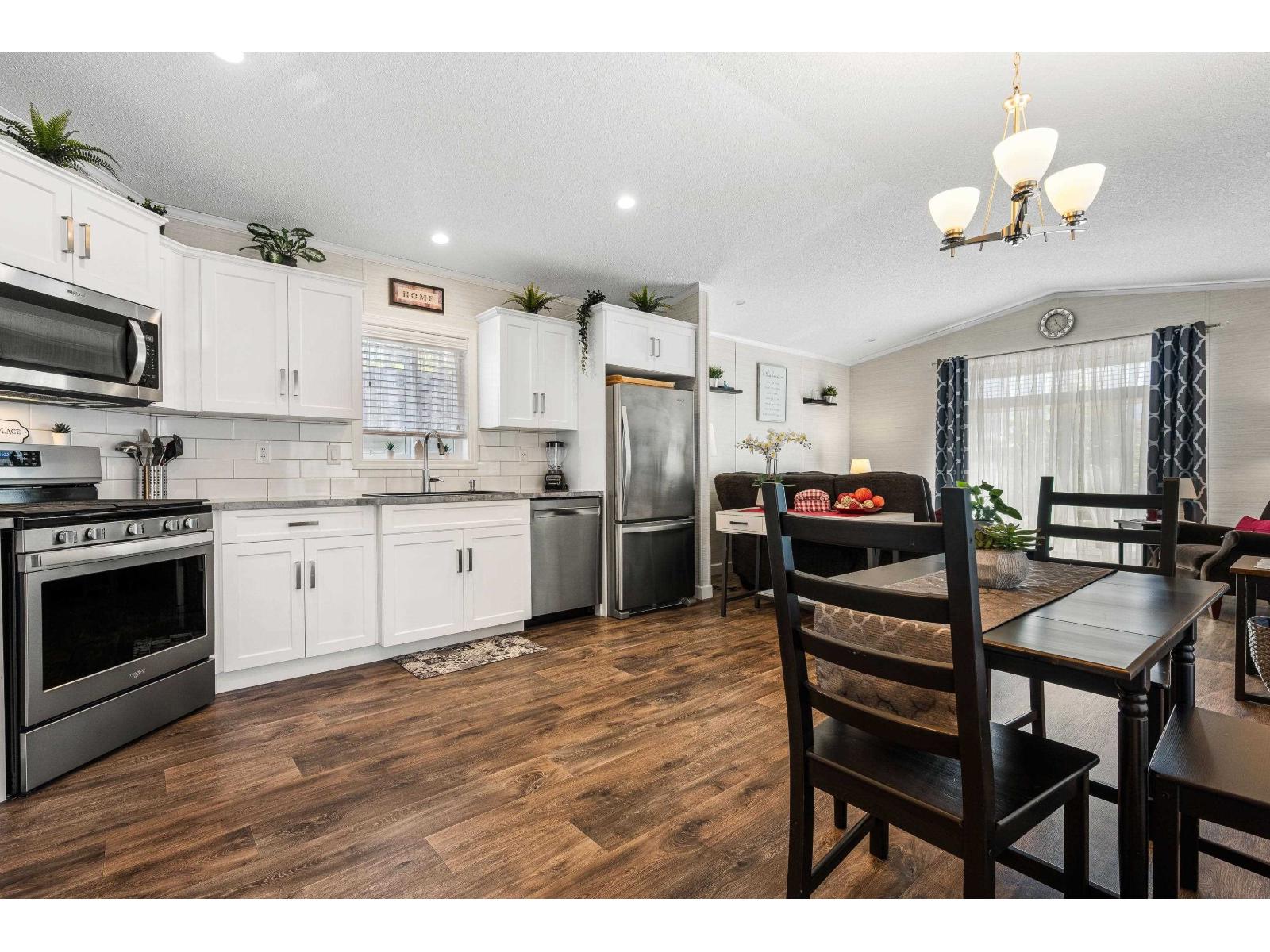 26 6035 VEDDER ROAD, Sardis South, Chilliwack