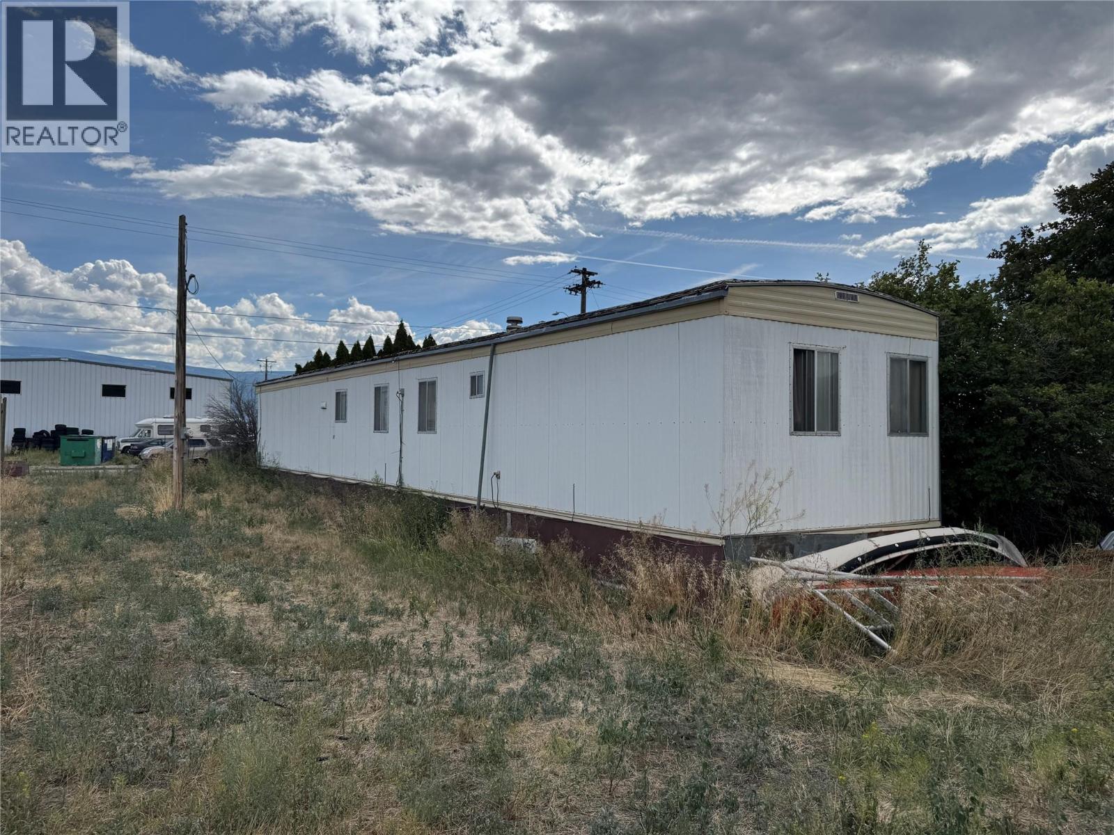 15812 Logie Road, Summerland