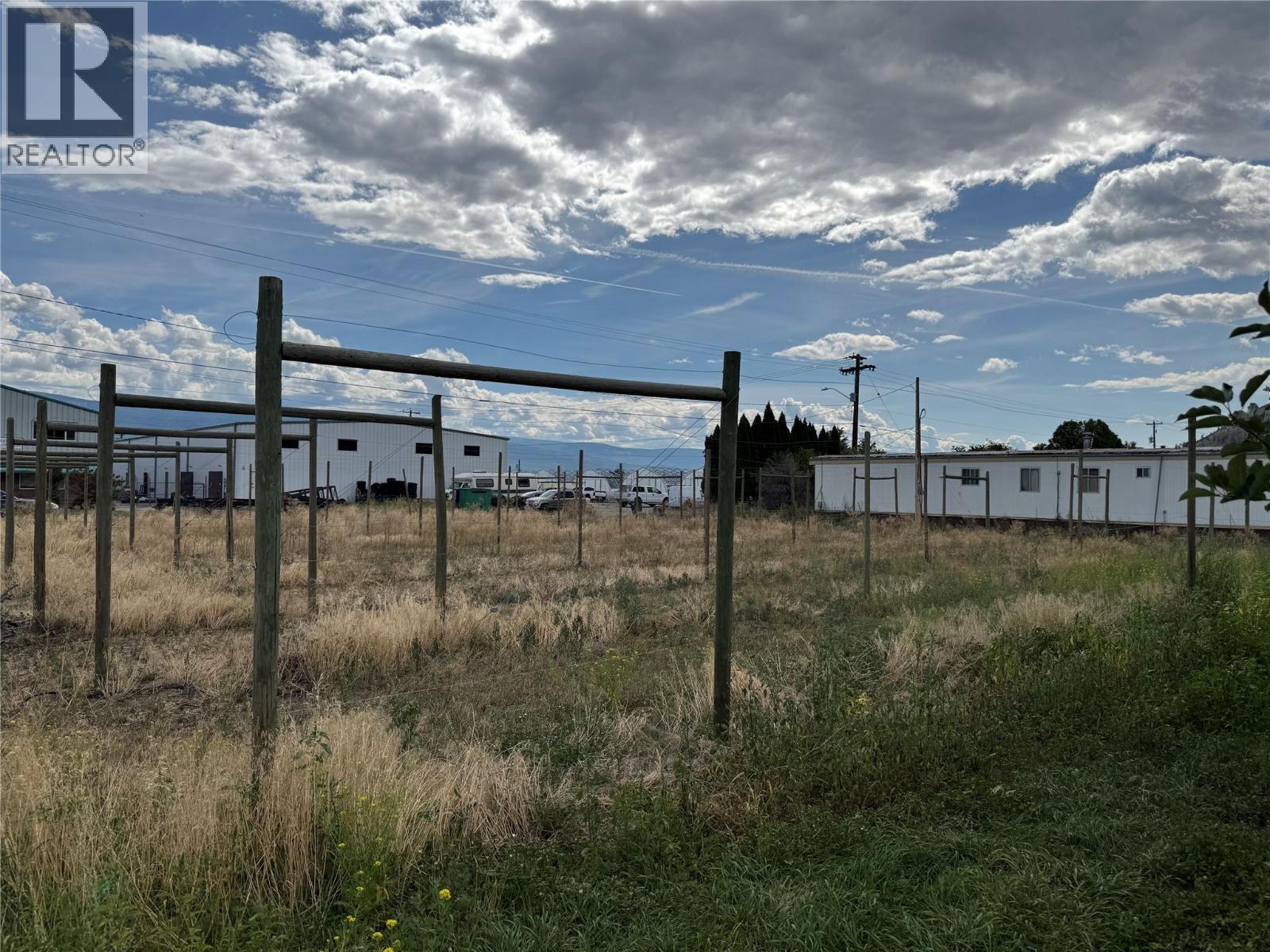 15812 Logie Road, Summerland