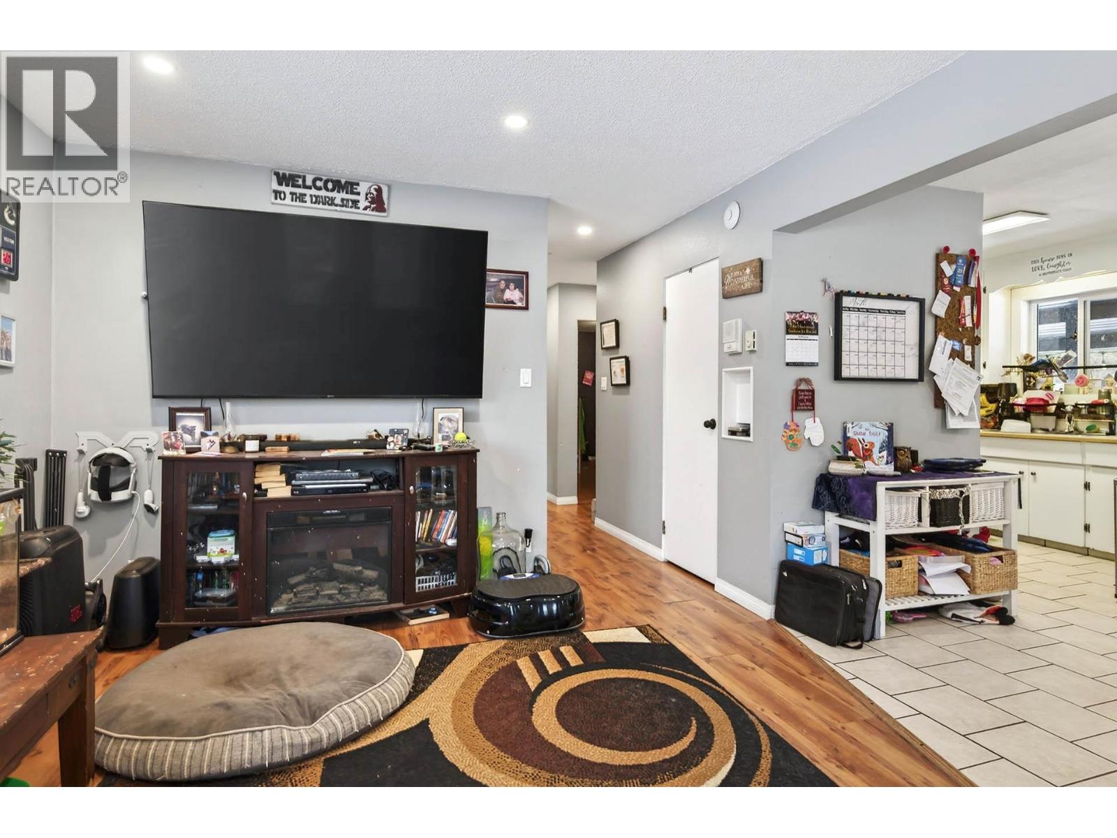 1050 Scott Drive, Clearwater