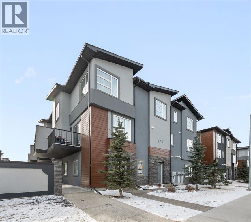 3, 129 Skyview Parade NE - Photo 3 of 37, Calgary, Alberta