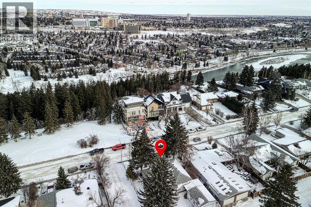 75 Wildwood Drive SW - Photo 3 of 50, Calgary, Alberta