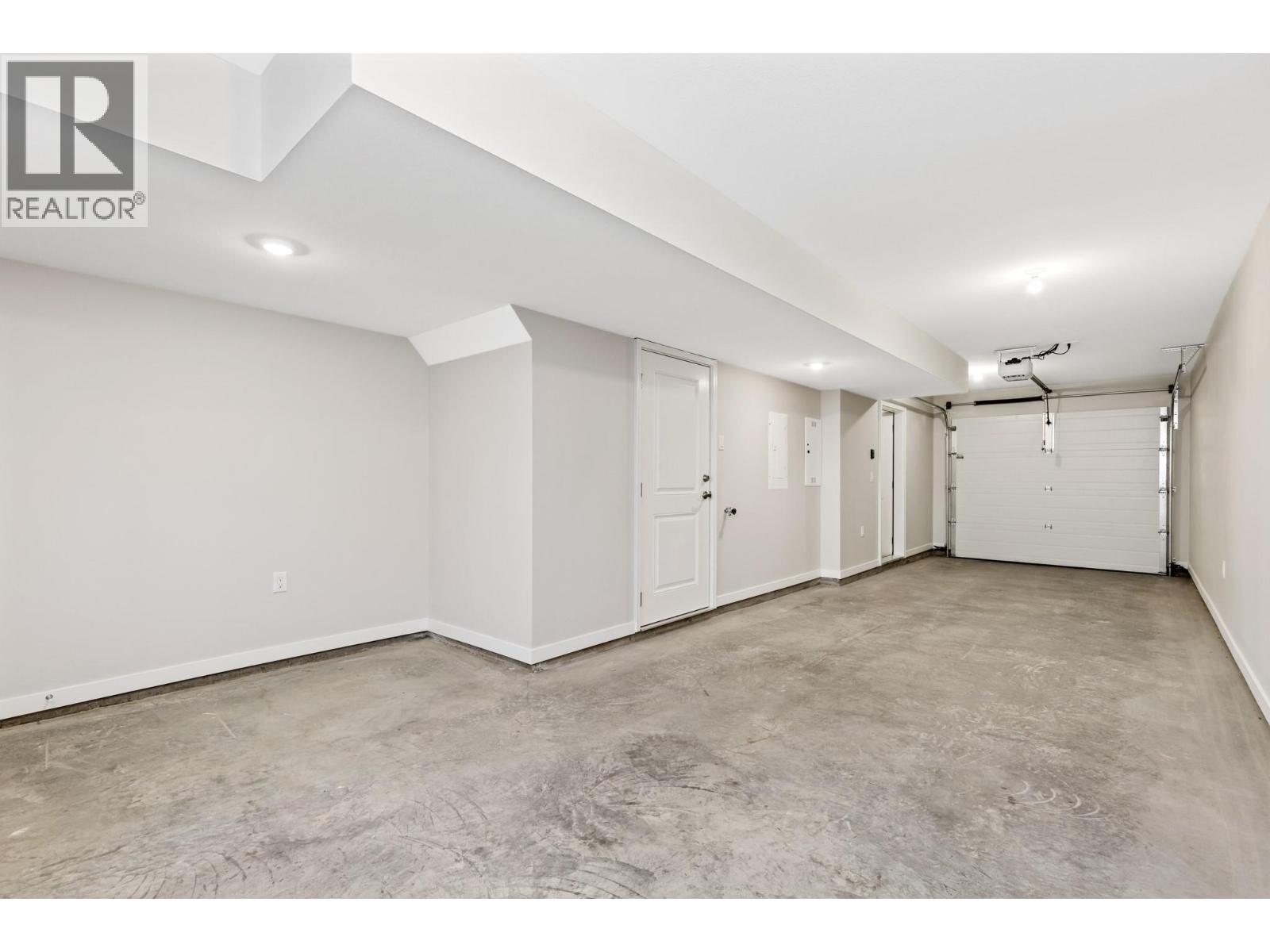 2081 11 Avenue NE Unit# 1, Salmon Arm