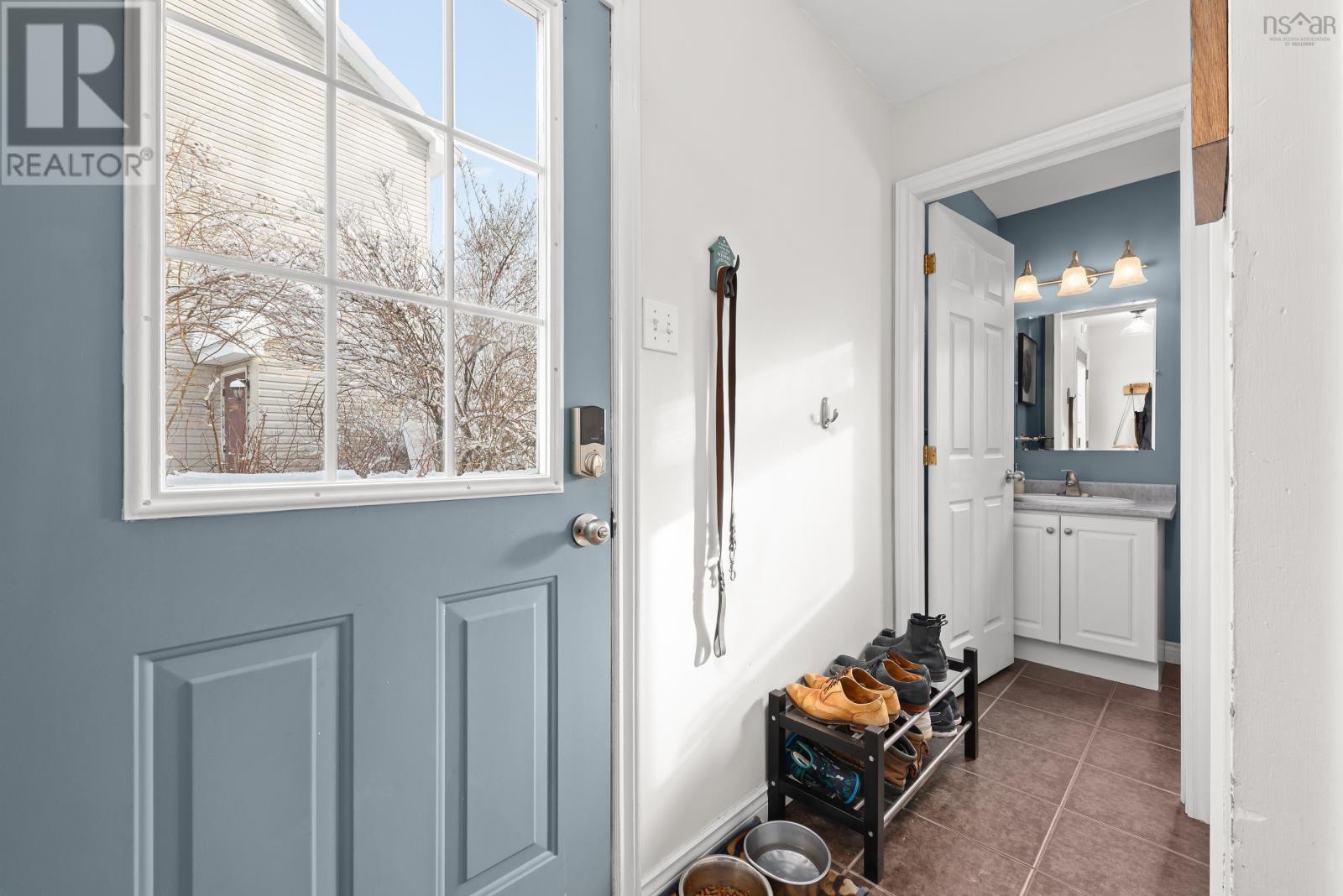 Property 15 of 34 of 83 Rossing Drive