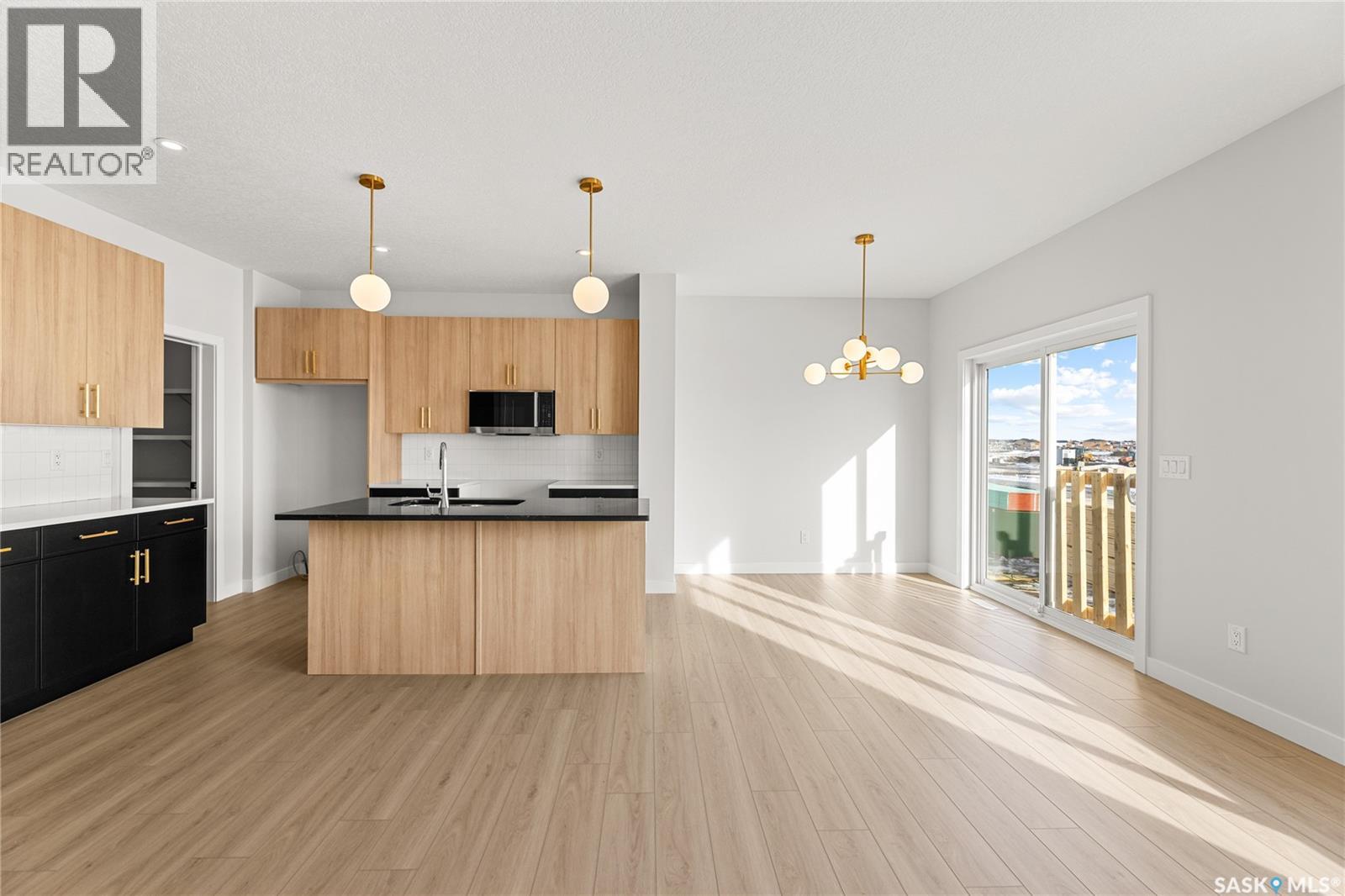223 Cockcroft STREET — photo 11
