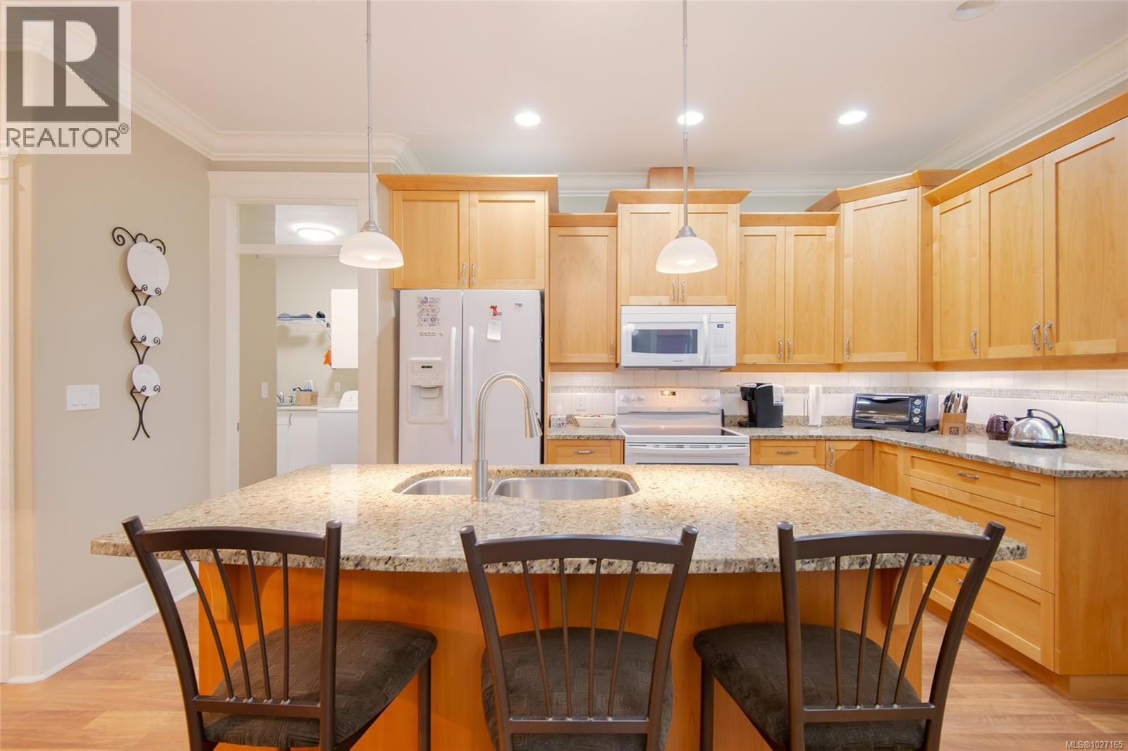 10 3500 McKnight St, Port Alberni