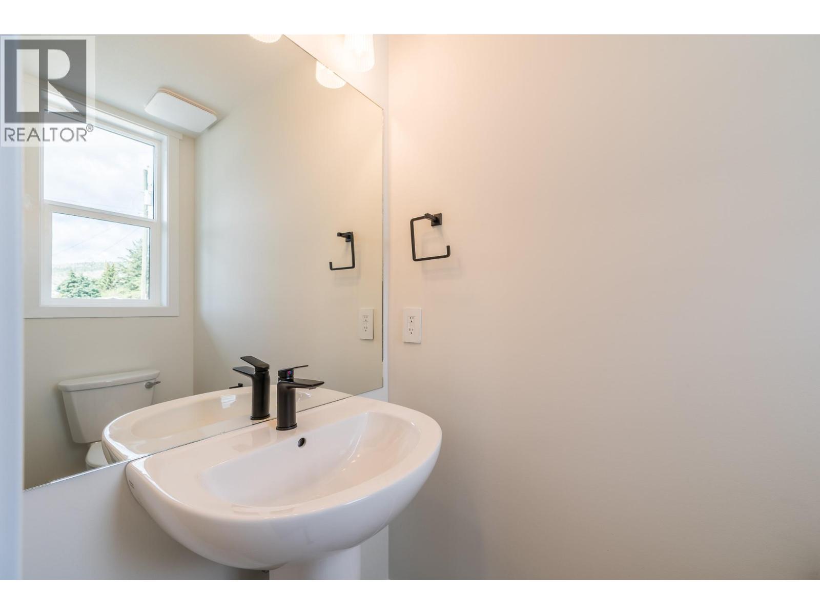 723 LYNE Road, Kamloops