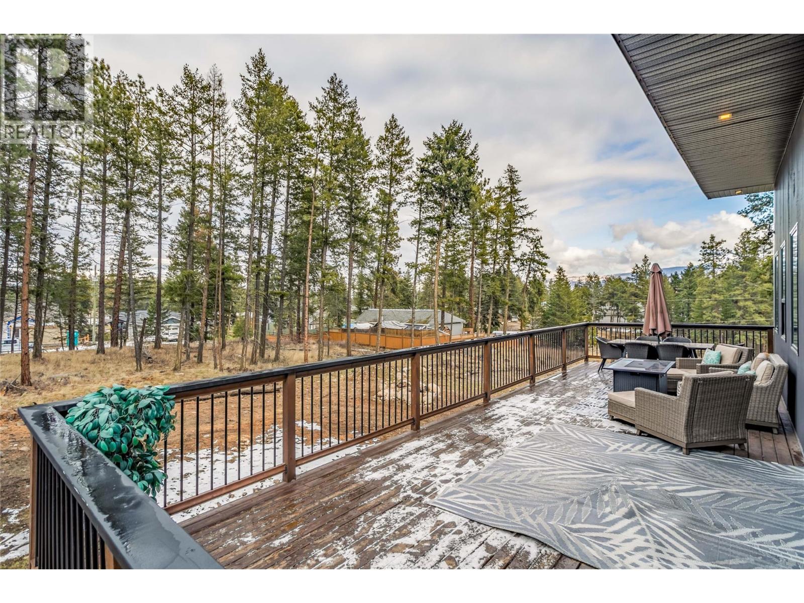  761 Fairbridge Road, Kelowna