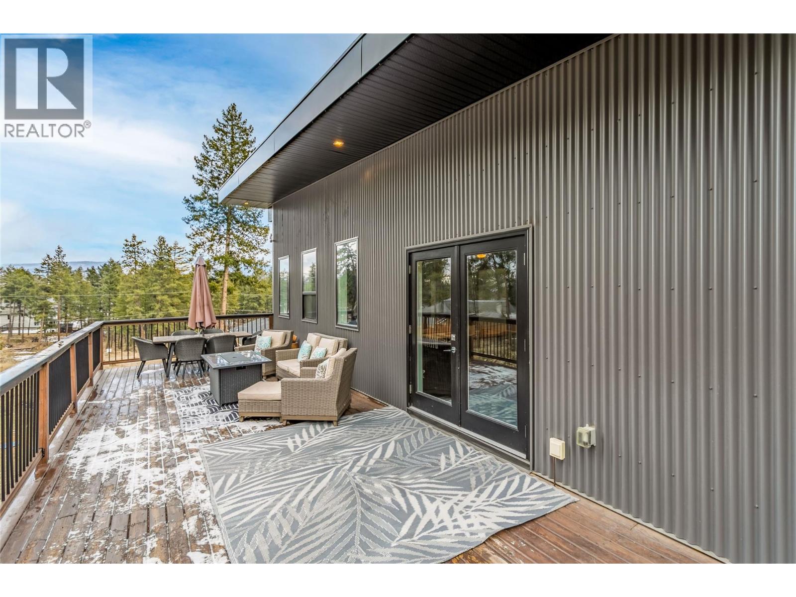  761 Fairbridge Road, Kelowna