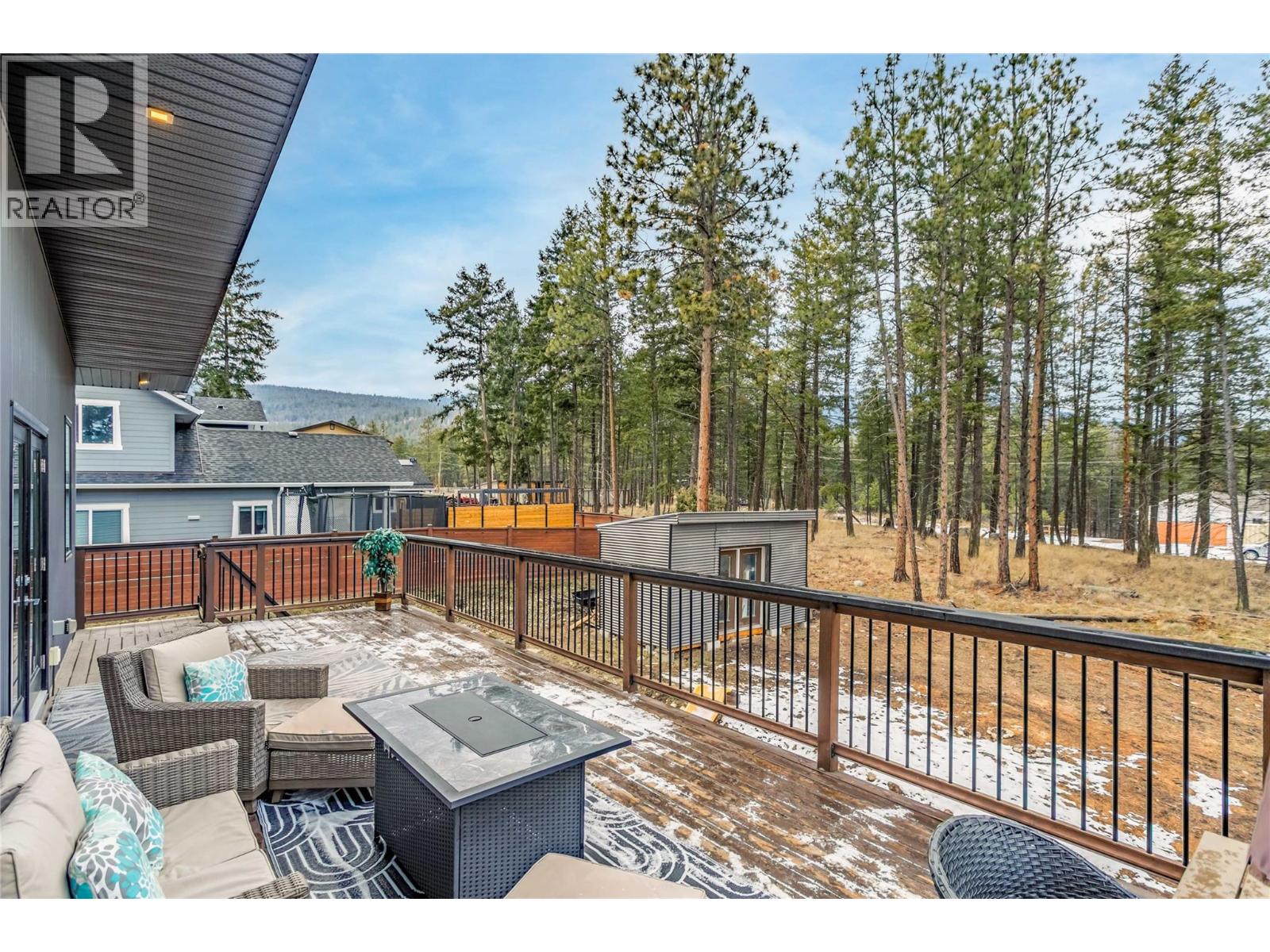  761 Fairbridge Road, Kelowna