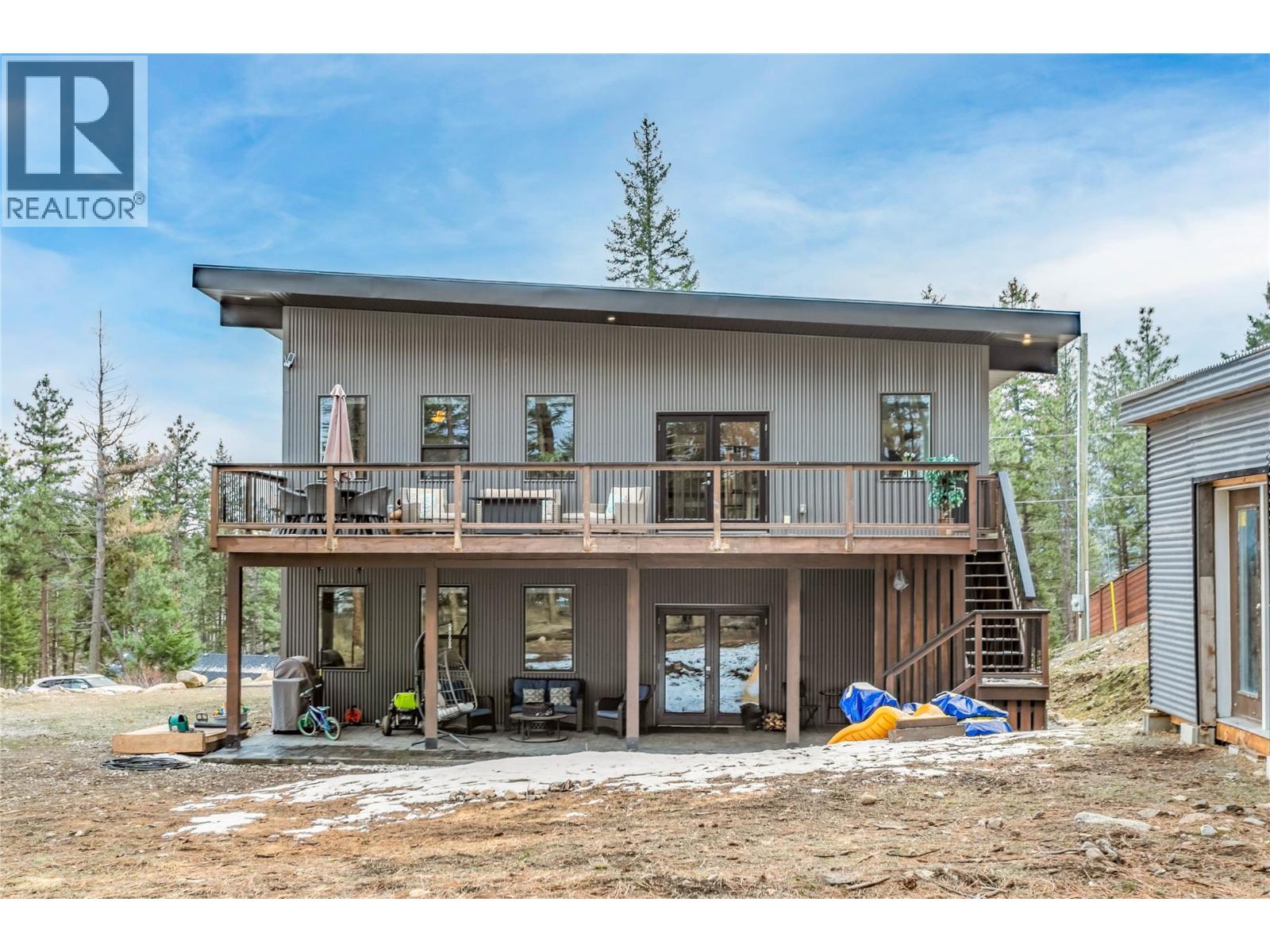  761 Fairbridge Road, Kelowna