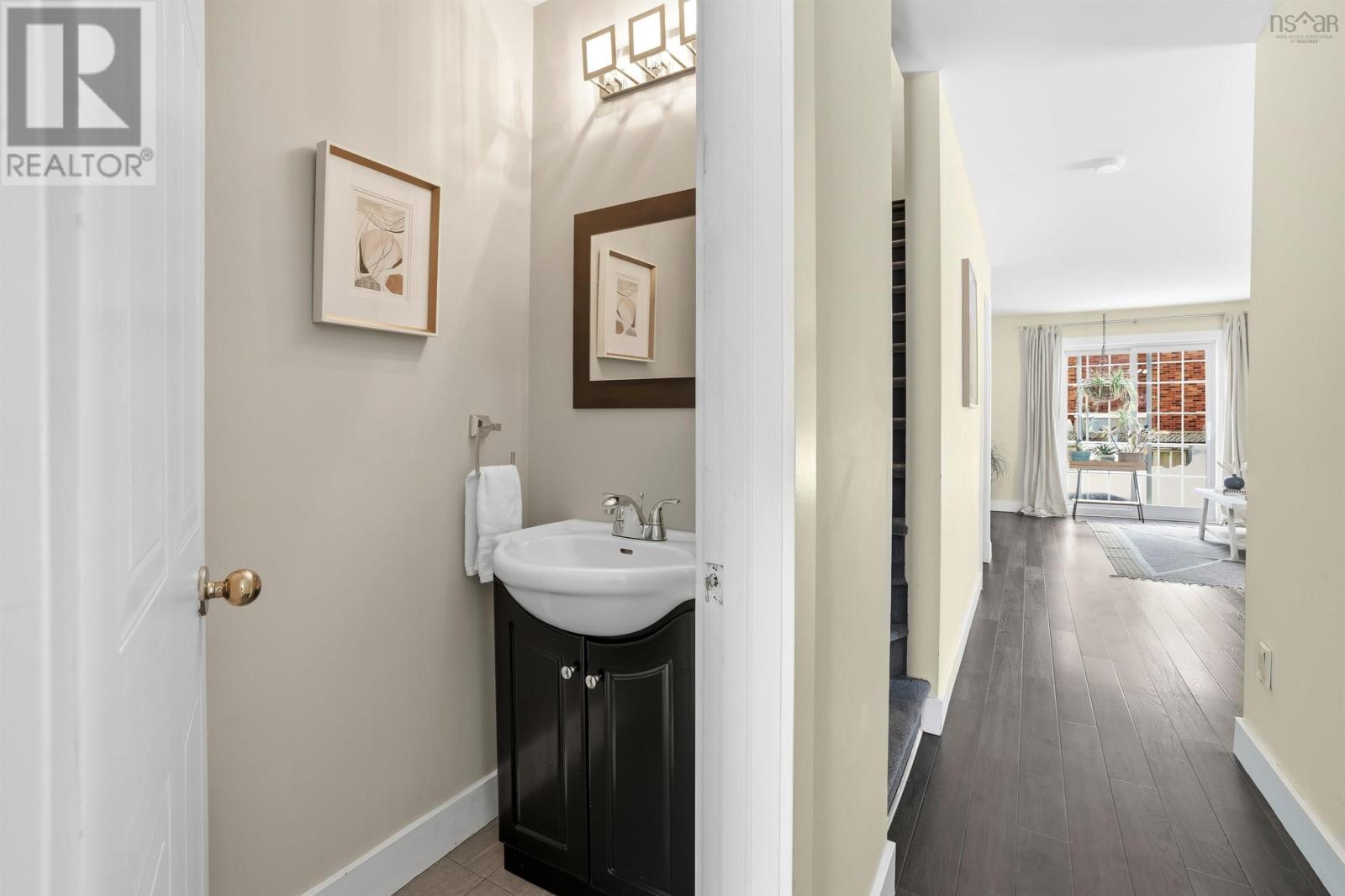 Property 20 of 46 of 1 1 Collins Grove Court