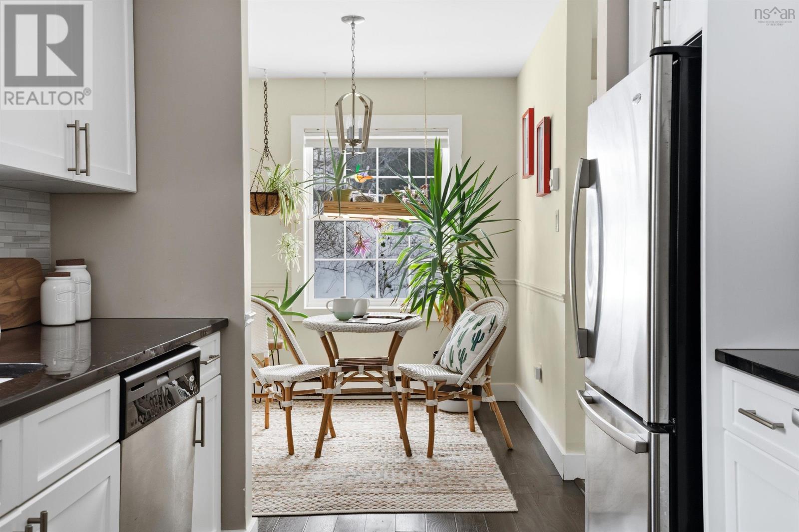 Property 9 of 46 of 1 1 Collins Grove Court